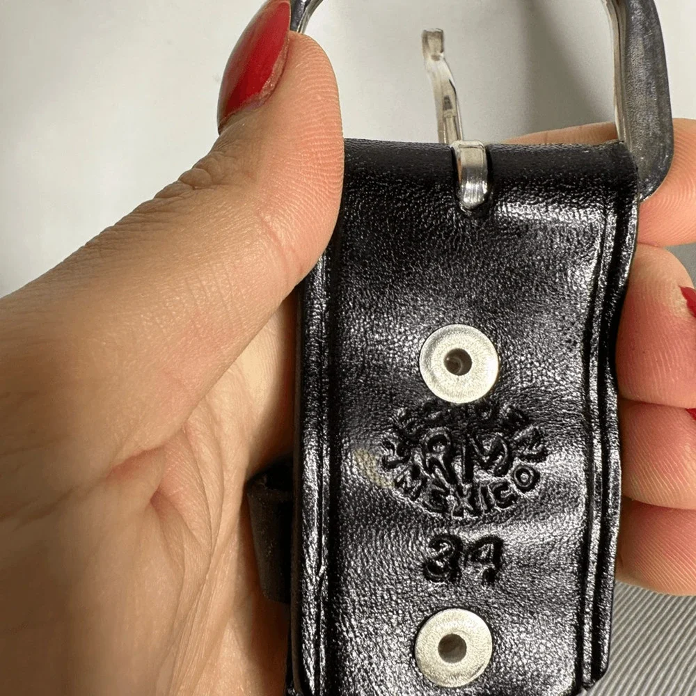 HECHO EN MEXICO Black leather BELT black western whipstiched mens size 34